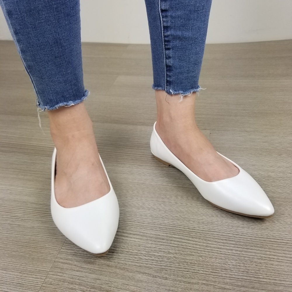 Faux Leather White Pointy Toe Flat Shoes - Picture 3 of 8